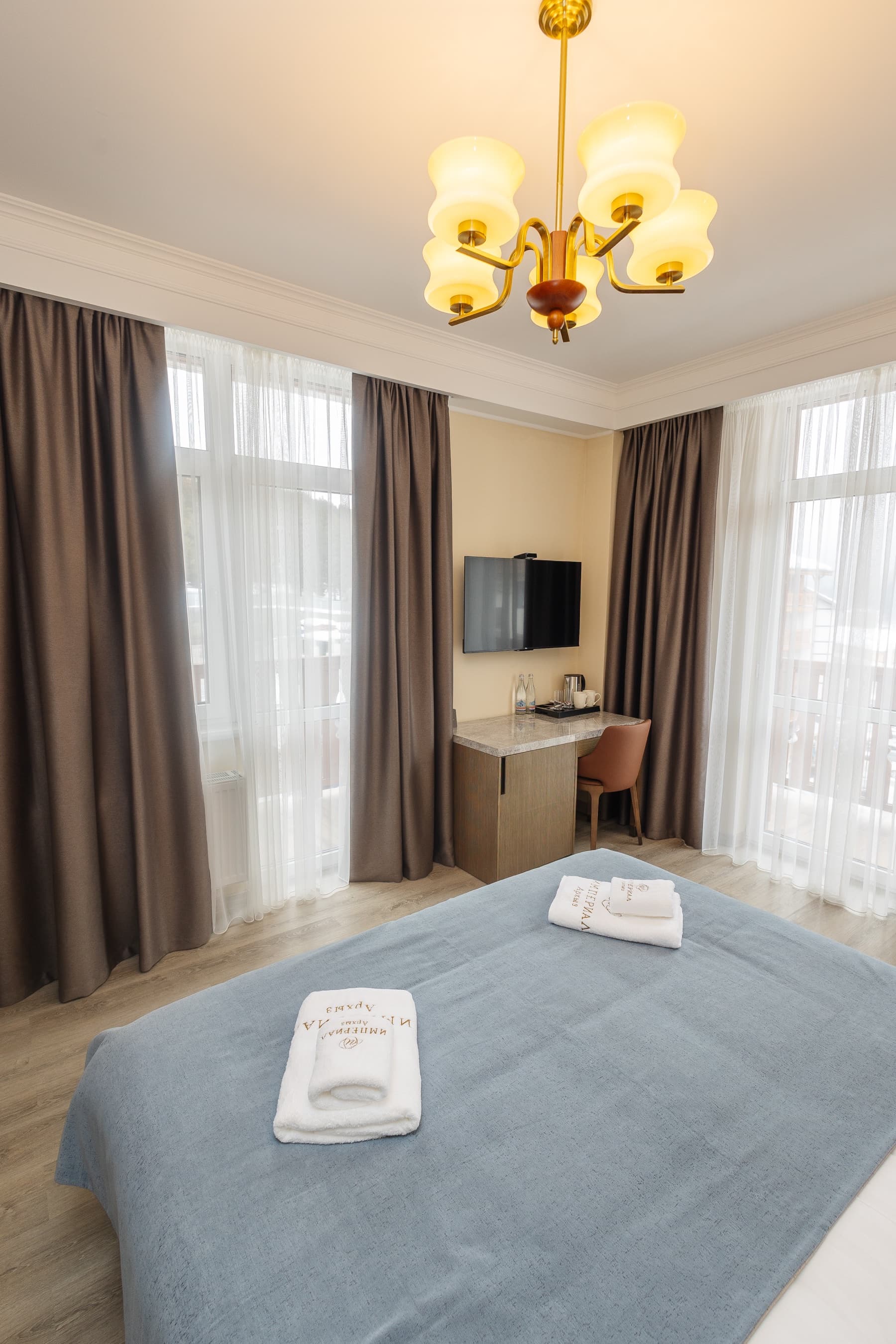 Panoramic Room with Balcony